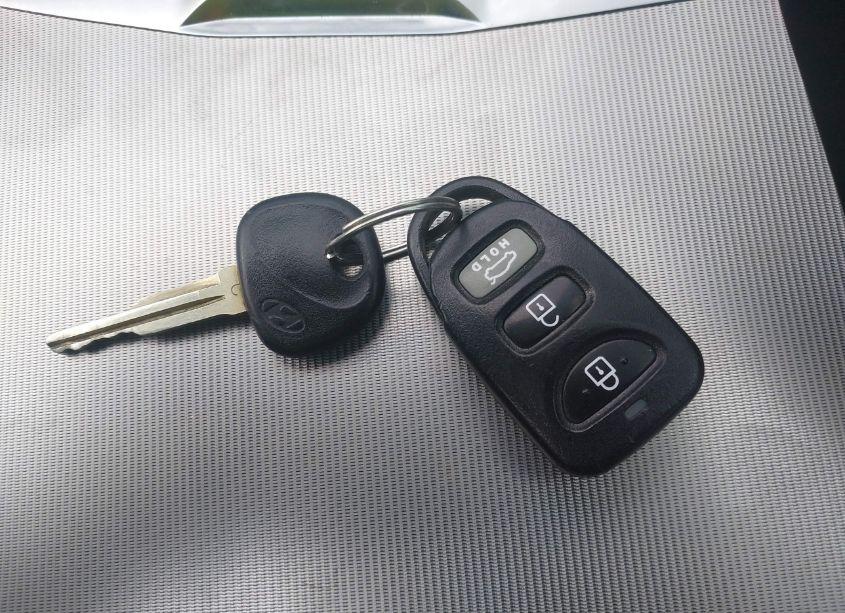 Photo 11 of 2017 Hyundai Elantra SE (VIN 5NPD84LF2HH094222)