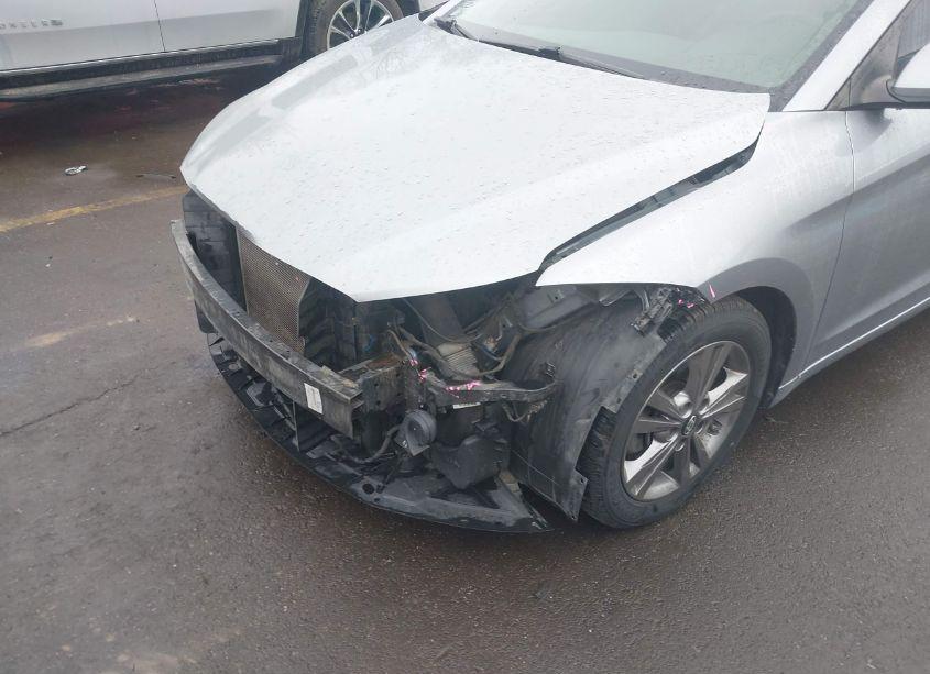 Photo 6 of 2017 Hyundai Elantra SE (VIN 5NPD84LF2HH094222)