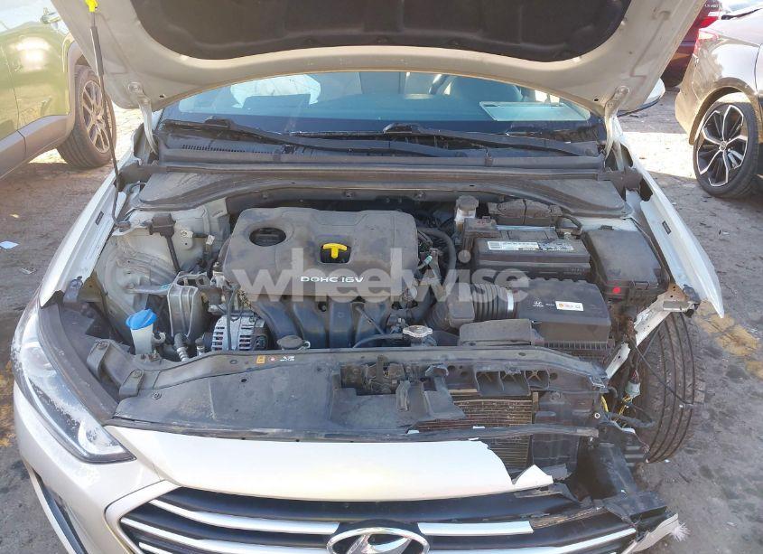 Photo 10 of 2017 Hyundai Elantra SE (VIN 5NPD84LF2HH094916)