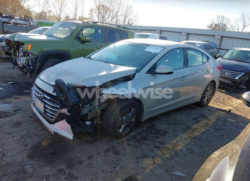 Photo 2 of 2017 Hyundai Elantra SE (VIN 5NPD84LF2HH094916)