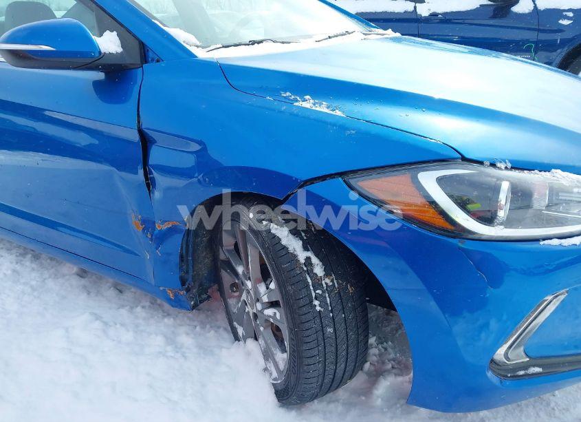 Photo 6 of 2017 Hyundai Elantra LIMITED (VIN 5NPD84LF2HH121452)