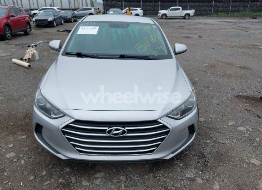 Photo 11 of 2017 Hyundai Elantra SE (VIN 5NPD84LF2HH156704)