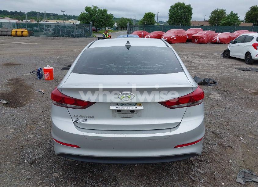 Photo 15 of 2017 Hyundai Elantra SE (VIN 5NPD84LF2HH156704)