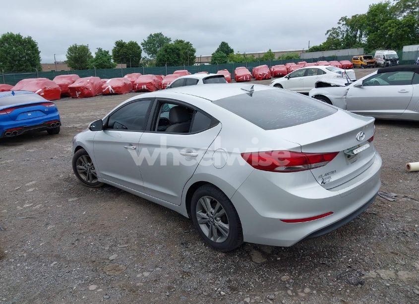 Photo 3 of 2017 Hyundai Elantra SE (VIN 5NPD84LF2HH156704)