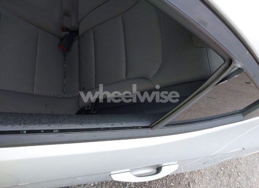 Photo 6 of 2017 Hyundai Elantra SE (VIN 5NPD84LF2HH156704)