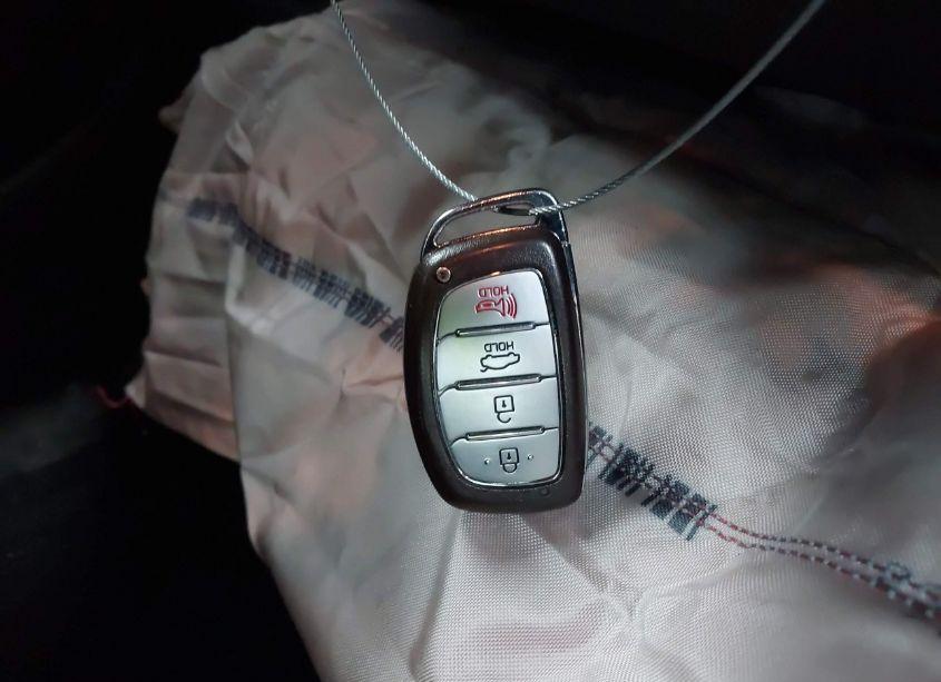 Photo 11 of 2017 Hyundai Elantra SE/VALUE/LIMITED (VIN 5NPD84LF2HH182509)