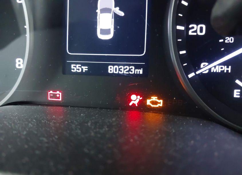 Photo 16 of 2017 Hyundai Elantra SE/VALUE/LIMITED (VIN 5NPD84LF2HH182509)