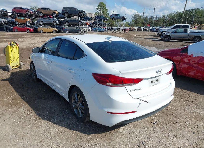 Photo 3 of 2017 Hyundai Elantra SE/VALUE/LIMITED (VIN 5NPD84LF2HH182509)
