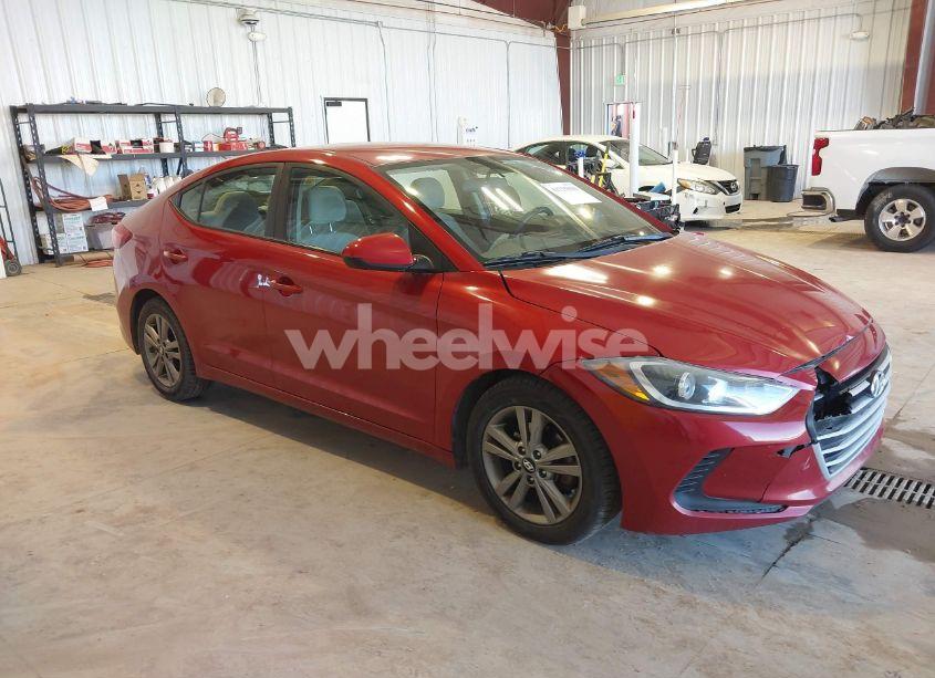 2017 Hyundai Elantra SE (VIN 5NPD84LF2HH189153) main photo