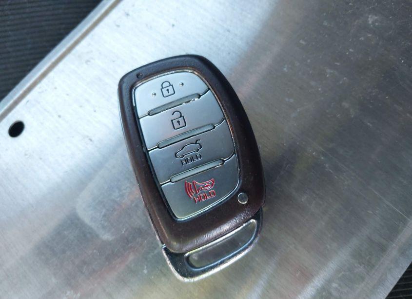 Photo 11 of 2017 Hyundai Elantra VALUE EDITION (VIN 5NPD84LF2HH195373)