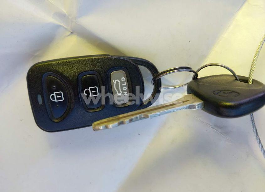 Photo 11 of 2017 Hyundai Elantra SE (VIN 5NPD84LF2HH196569)