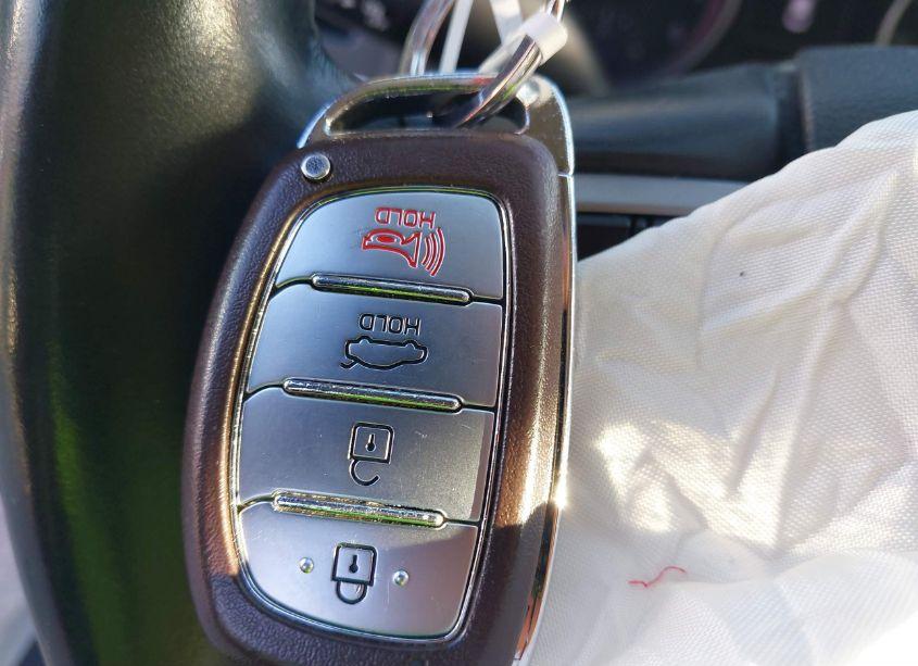 Photo 11 of 2017 Hyundai Elantra VALUE EDITION (VIN 5NPD84LF2HH197379)