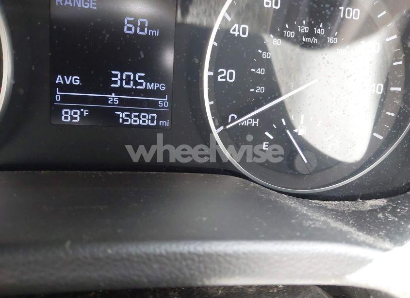 Photo 15 of 2017 Hyundai Elantra SE (VIN 5NPD84LF2HH212446)