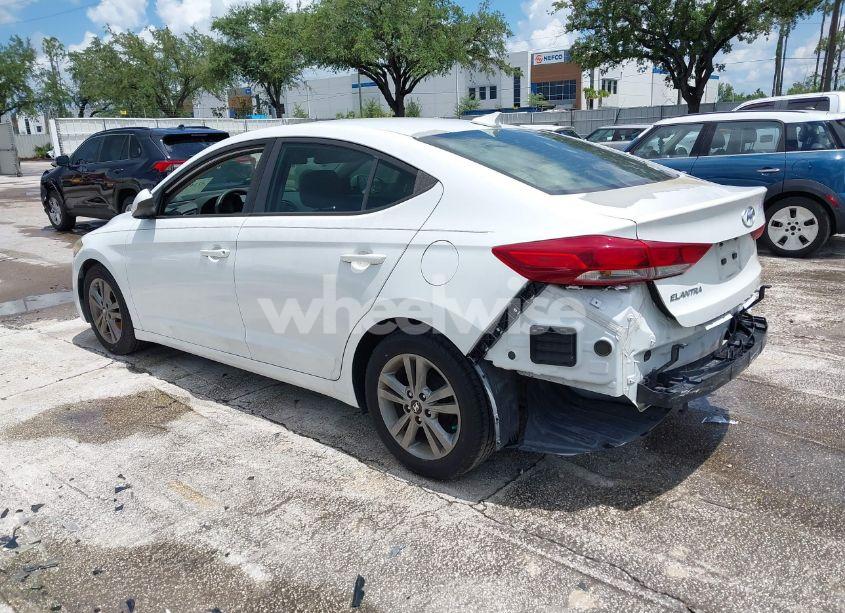 Photo 3 of 2017 Hyundai Elantra SE (VIN 5NPD84LF2HH212446)