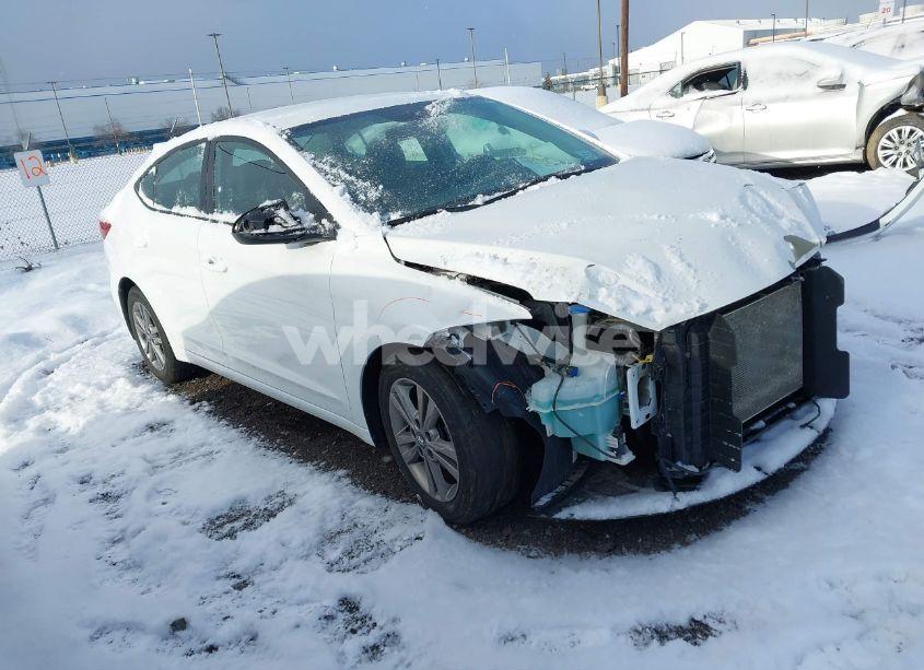 2018 Hyundai Elantra SEL (VIN 5NPD84LF2JH218821) main photo