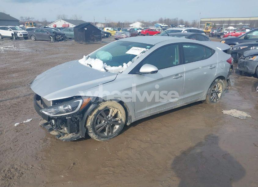 Photo 2 of 2018 Hyundai Elantra SEL (VIN 5NPD84LF2JH222481)