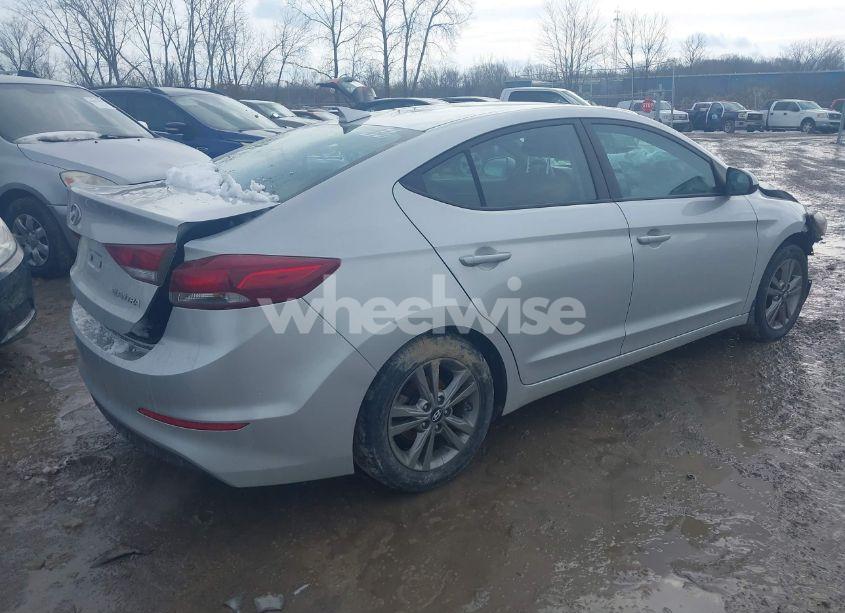 Photo 4 of 2018 Hyundai Elantra SEL (VIN 5NPD84LF2JH222481)