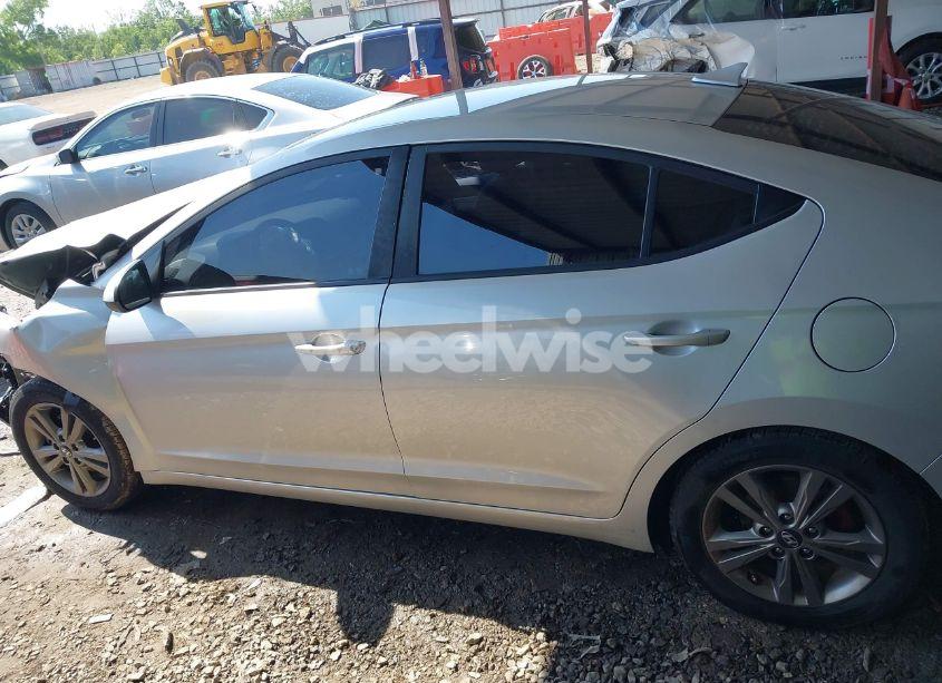 Photo 15 of 2018 Hyundai Elantra SEL (VIN 5NPD84LF2JH227115)