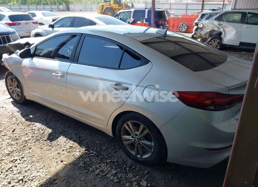 Photo 3 of 2018 Hyundai Elantra SEL (VIN 5NPD84LF2JH227115)