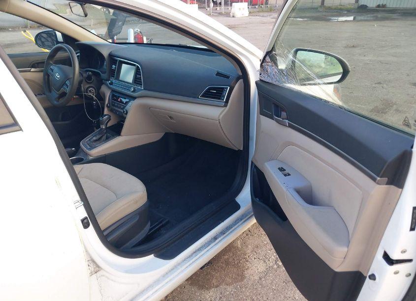 Photo 5 of 2018 Hyundai Elantra SEL (VIN 5NPD84LF2JH227664)