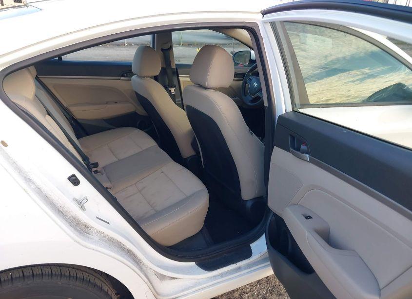 Photo 8 of 2018 Hyundai Elantra SEL (VIN 5NPD84LF2JH227664)
