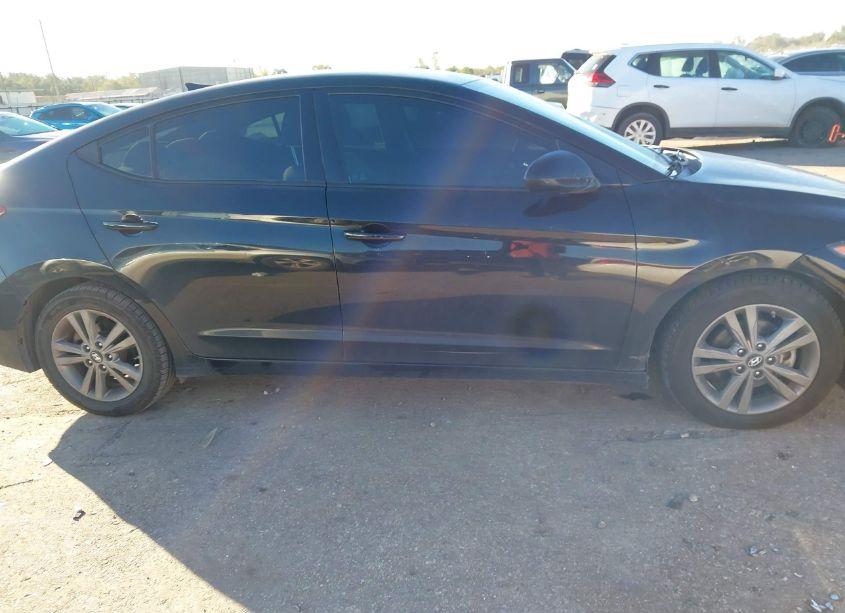Photo 12 of 2018 Hyundai Elantra SEL (VIN 5NPD84LF2JH229852)