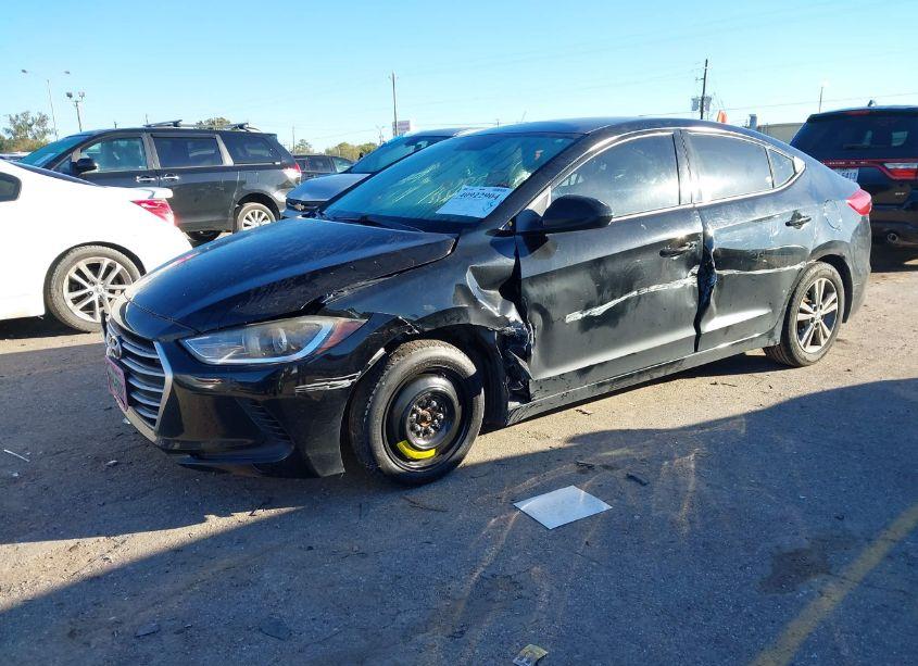 Photo 2 of 2018 Hyundai Elantra SEL (VIN 5NPD84LF2JH229852)