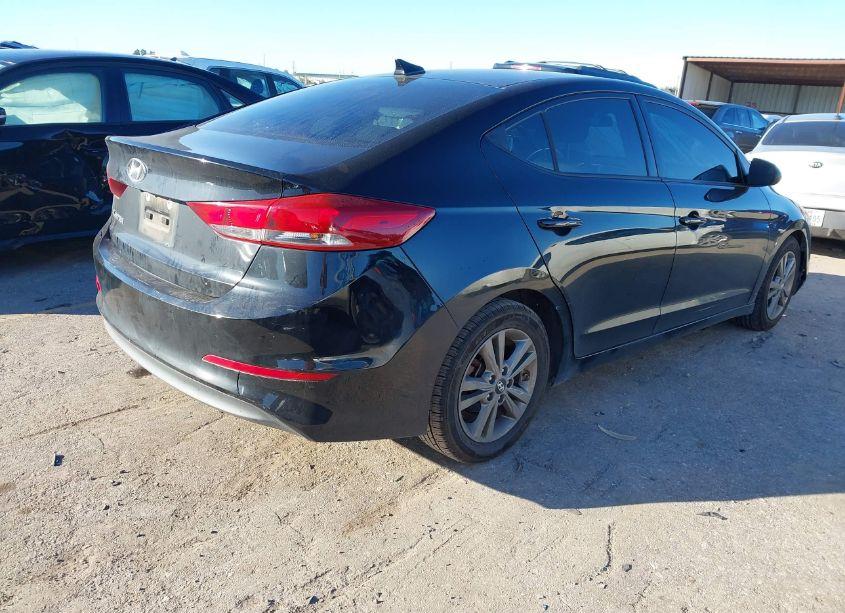 Photo 4 of 2018 Hyundai Elantra SEL (VIN 5NPD84LF2JH229852)