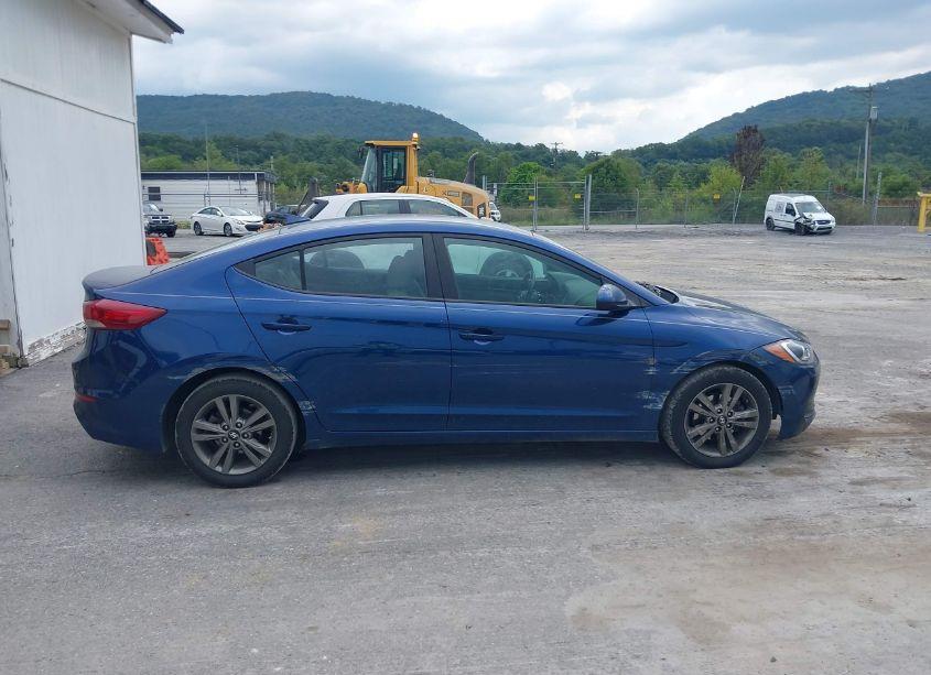 Photo 13 of 2018 Hyundai Elantra SEL (VIN 5NPD84LF2JH231259)