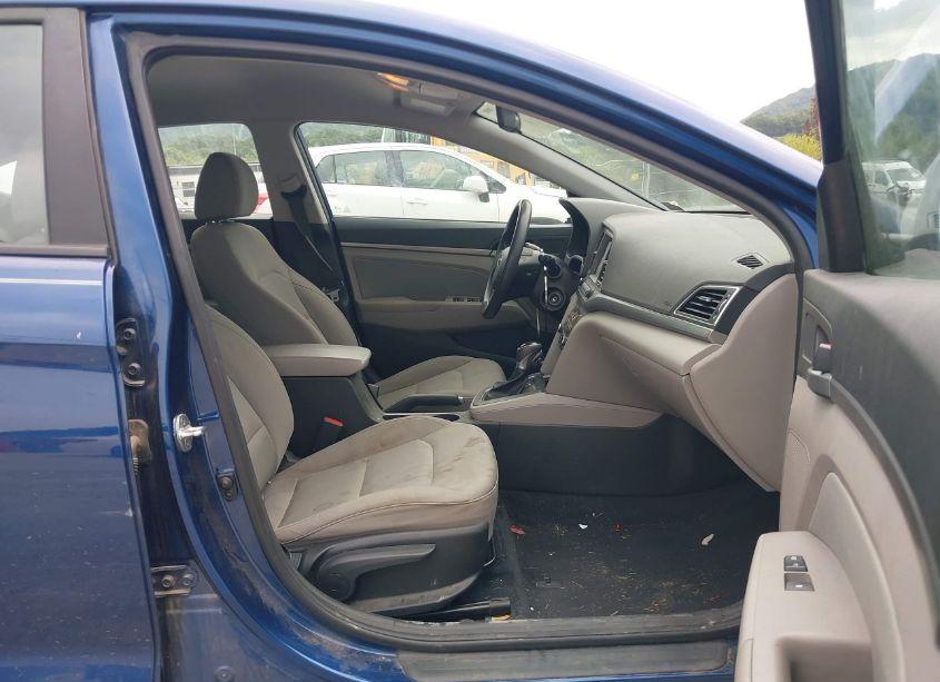 Photo 5 of 2018 Hyundai Elantra SEL (VIN 5NPD84LF2JH231259)