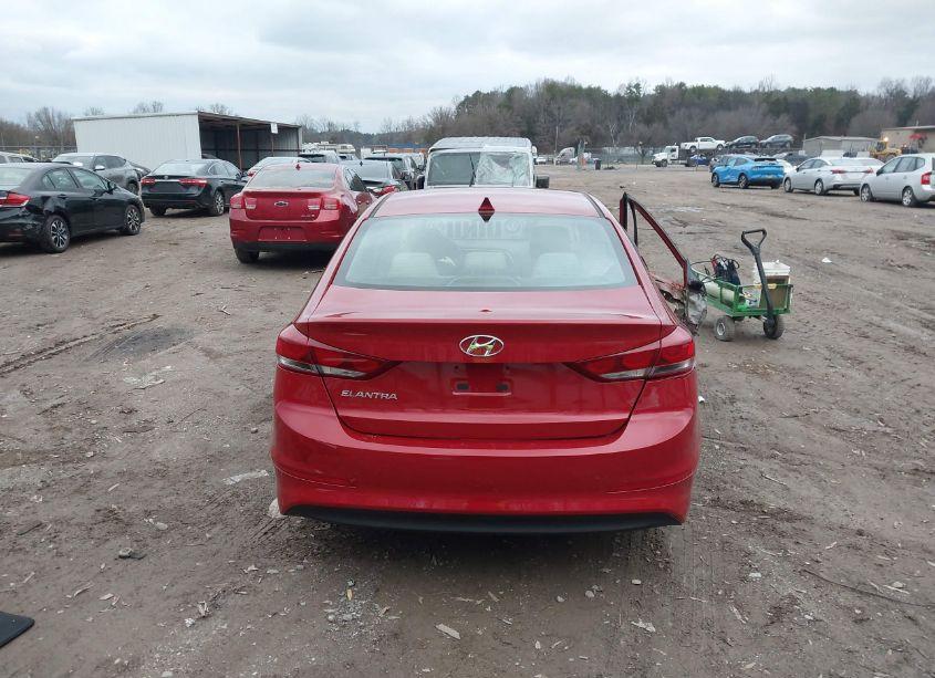 Photo 16 of 2018 Hyundai Elantra SEL (VIN 5NPD84LF2JH237899)