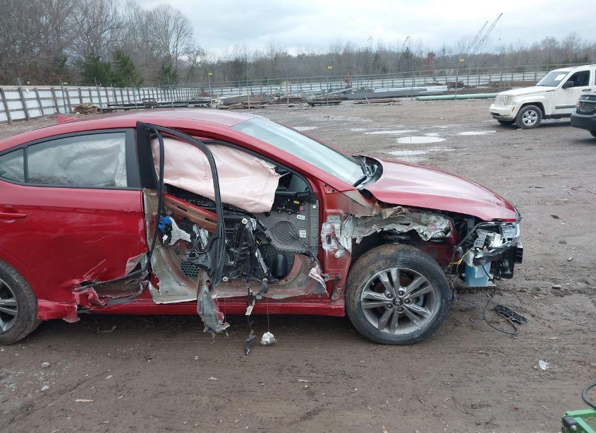 Photo 6 of 2018 Hyundai Elantra SEL (VIN 5NPD84LF2JH237899)