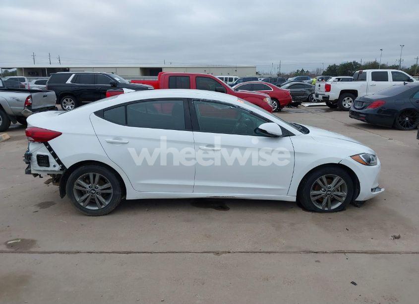Photo 14 of 2018 Hyundai Elantra SEL (VIN 5NPD84LF2JH239233)