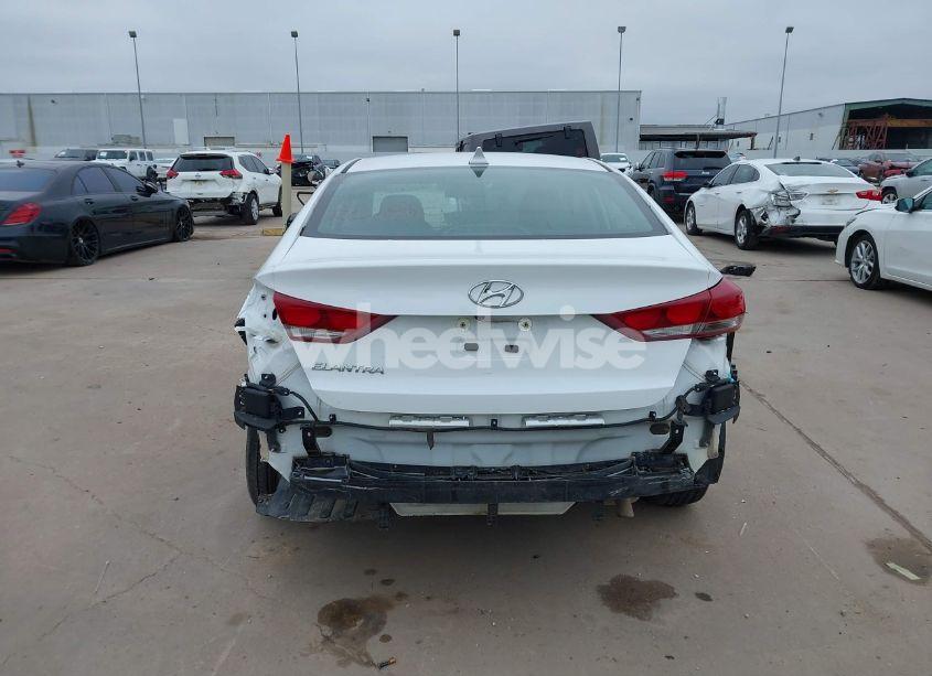 Photo 17 of 2018 Hyundai Elantra SEL (VIN 5NPD84LF2JH239233)