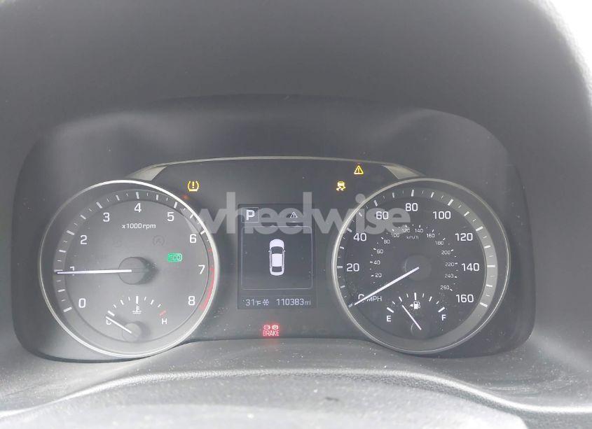 Photo 7 of 2018 Hyundai Elantra SEL (VIN 5NPD84LF2JH239233)