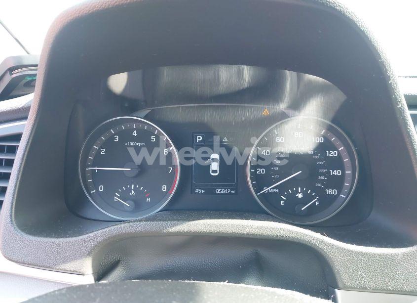 Photo 7 of 2018 Hyundai Elantra SEL (VIN 5NPD84LF2JH239961)