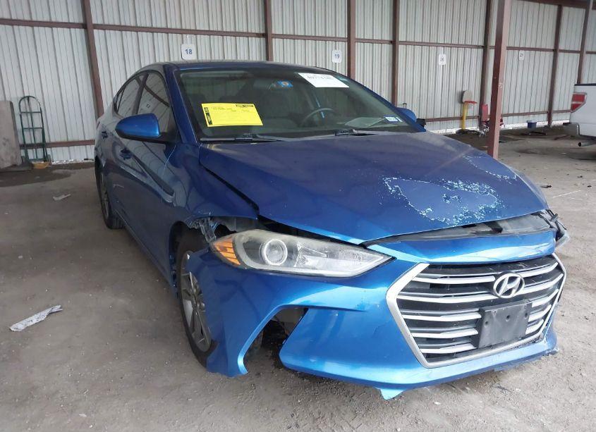 2018 Hyundai Elantra SEL (VIN 5NPD84LF2JH241161) main photo