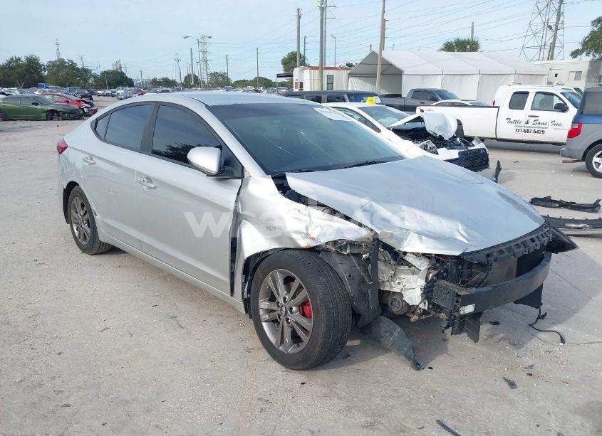 2018 Hyundai Elantra SEL (VIN 5NPD84LF2JH249227) main photo