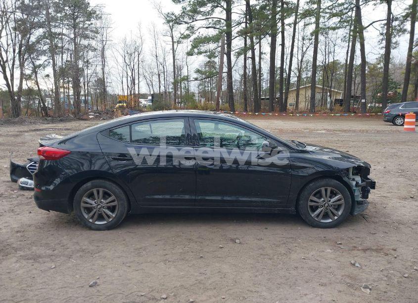 Photo 14 of 2018 Hyundai Elantra SEL (VIN 5NPD84LF2JH260776)