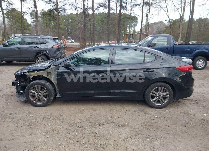 Photo 15 of 2018 Hyundai Elantra SEL (VIN 5NPD84LF2JH260776)