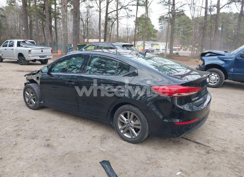 Photo 3 of 2018 Hyundai Elantra SEL (VIN 5NPD84LF2JH260776)