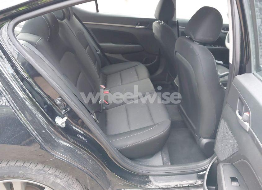 Photo 8 of 2018 Hyundai Elantra SEL (VIN 5NPD84LF2JH260776)