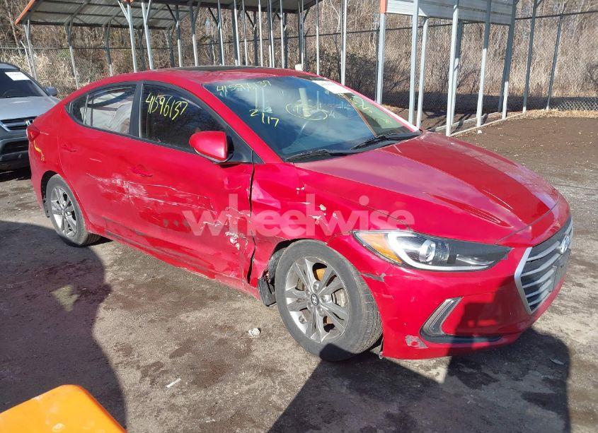 2018 Hyundai Elantra VALUE EDITION (VIN 5NPD84LF2JH273334) main photo