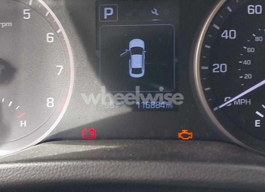 Photo 16 of 2018 Hyundai Elantra SEL (VIN 5NPD84LF2JH287024)