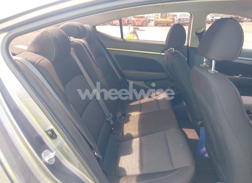 Photo 8 of 2018 Hyundai Elantra SEL (VIN 5NPD84LF2JH287024)