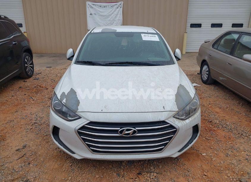 Photo 11 of 2018 Hyundai Elantra SEL (VIN 5NPD84LF2JH292675)