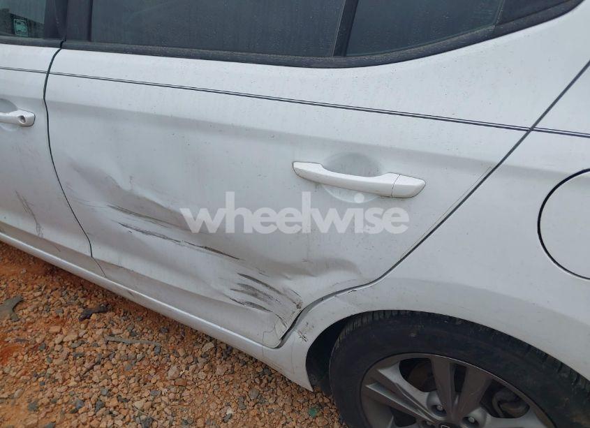 Photo 16 of 2018 Hyundai Elantra SEL (VIN 5NPD84LF2JH292675)