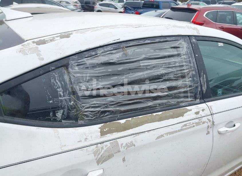 Photo 17 of 2018 Hyundai Elantra SEL (VIN 5NPD84LF2JH292675)