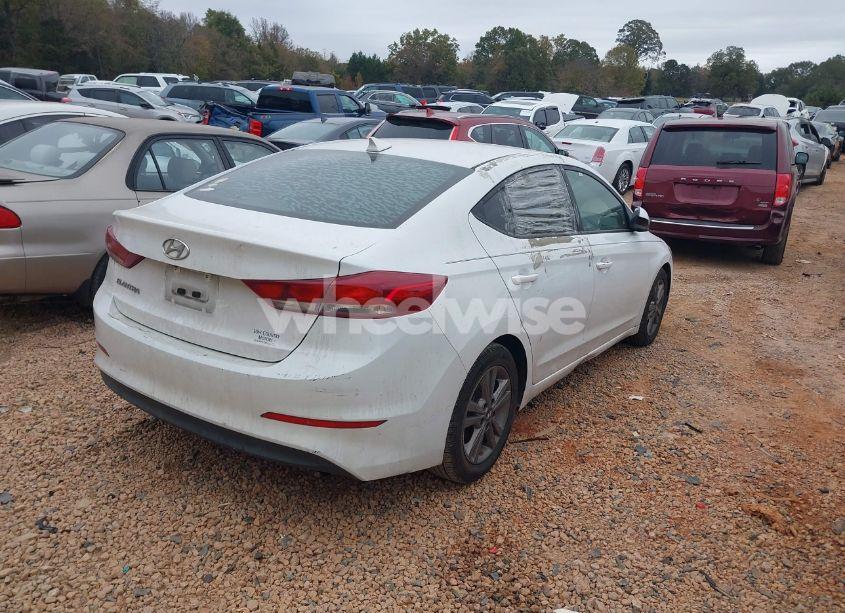 Photo 4 of 2018 Hyundai Elantra SEL (VIN 5NPD84LF2JH292675)