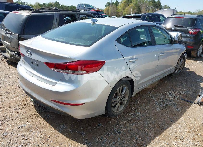 Photo 4 of 2018 Hyundai Elantra SEL (VIN 5NPD84LF2JH292787)